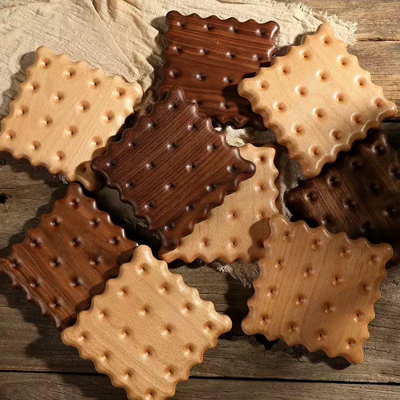 Solid wood heat resistant trivet for kitchen and dining table