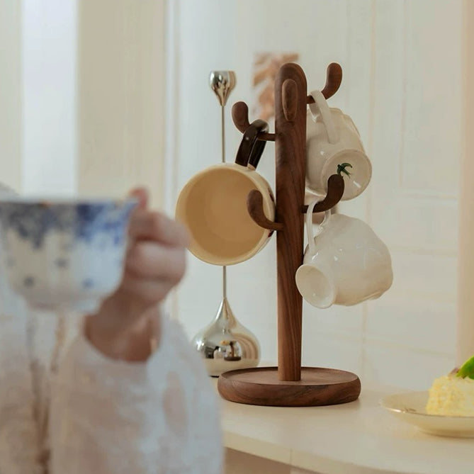 Decorative walnut cup holder with unique tree design