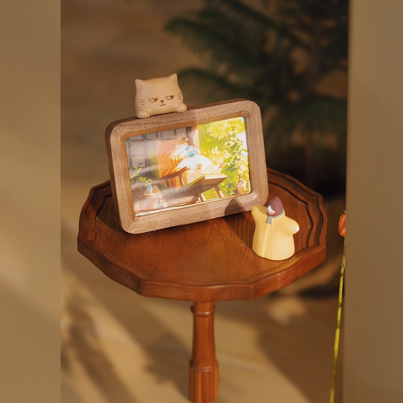 MewMew Solid Walnut Photo Frame