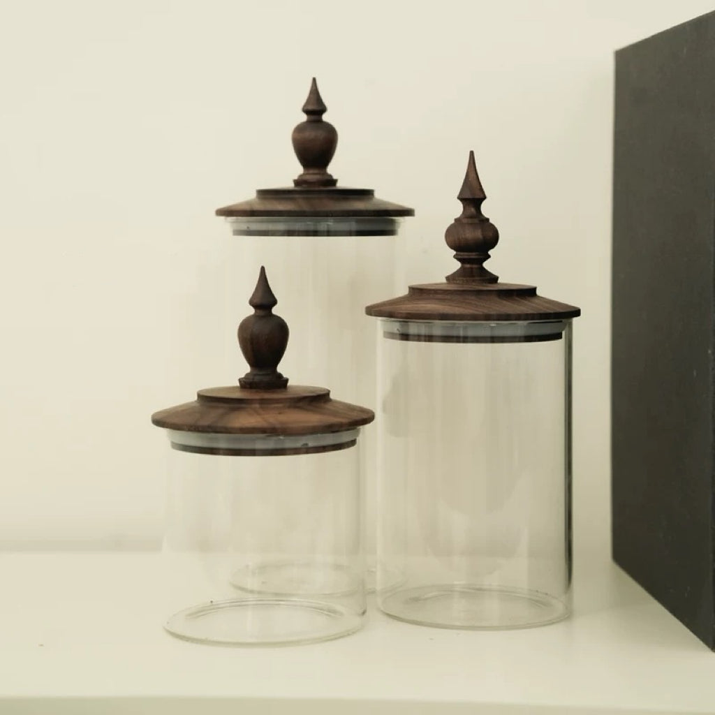 Modern kitchen container with solid wood lid and premium style