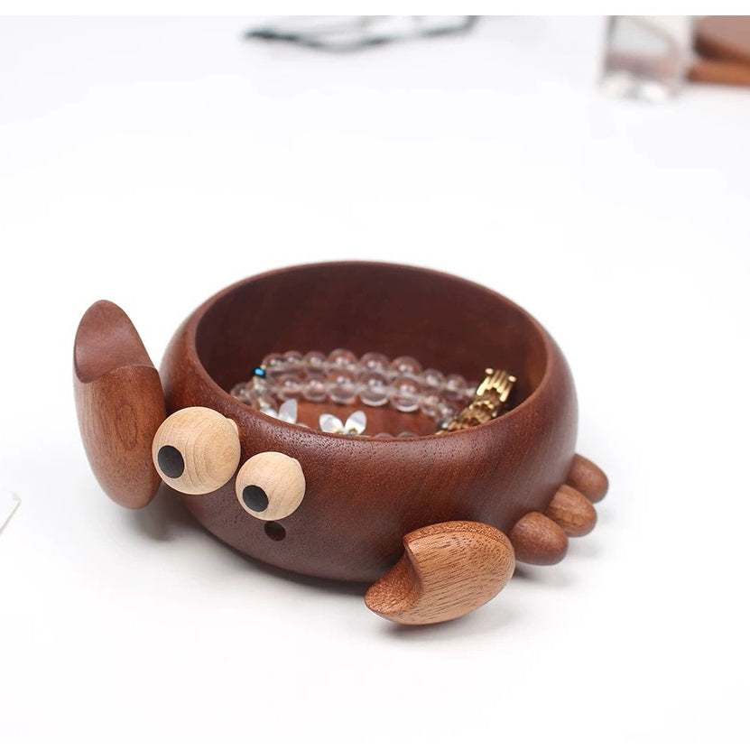 Premium wooden ashtray with elegant natural texture