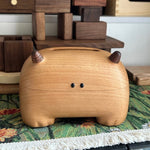 Solid beech tissue box with animal design
