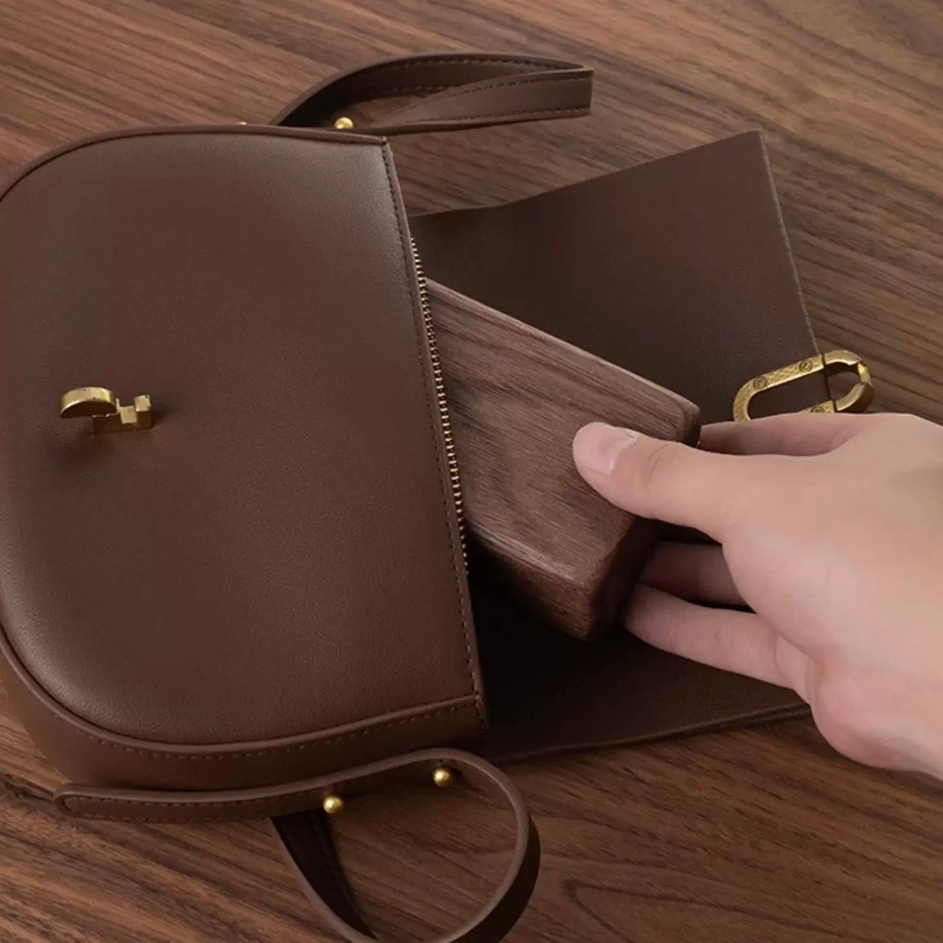 Solid walnut glasses case with portable storage design