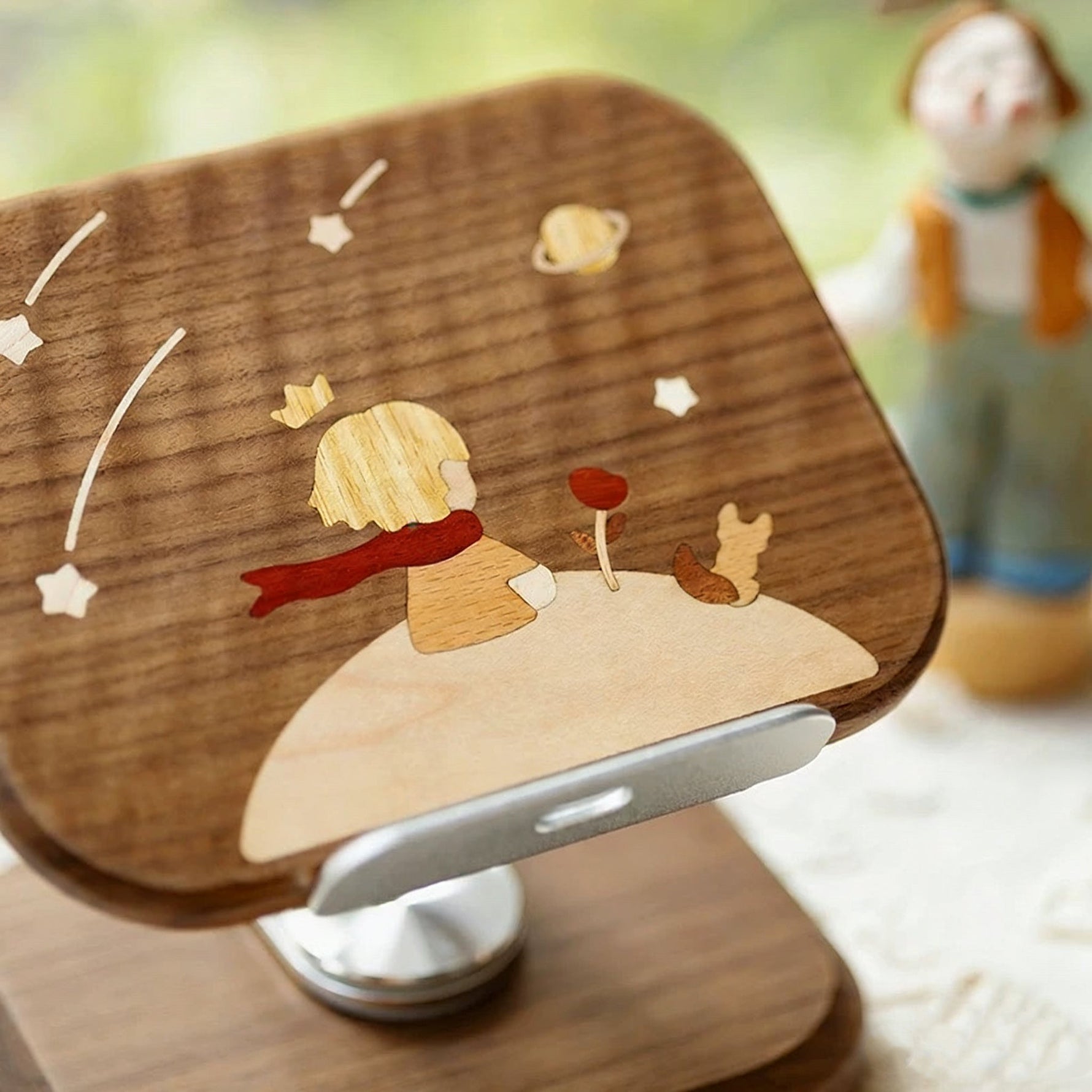 Wooden desktop stand for tablets and everyday use
